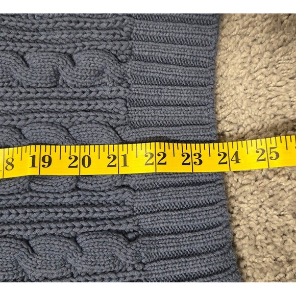 Women’s American Eagle Cable Knit Sleeveless sweater vest  size small Blue - Picture 7 of 7